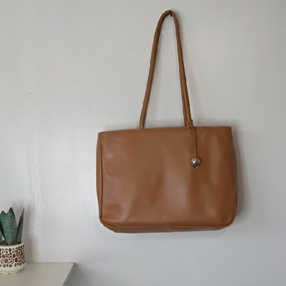 Vintage Furla Tan Leather Shoulder Bag Large Tote Purse Authentic vintage